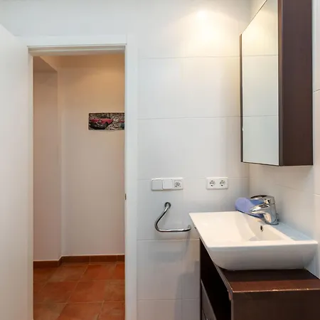 Liliamar By Interhome *